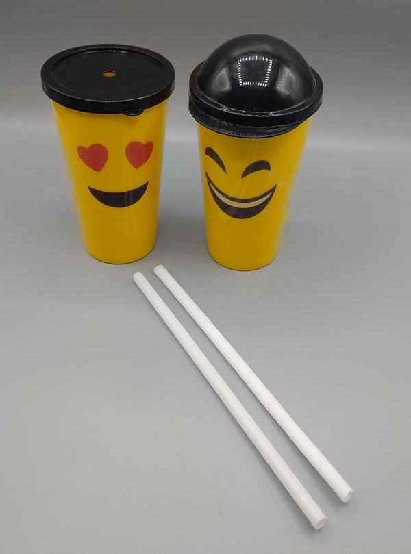 2 pcs Creative emoji expression Glass plastic Glass with free gift of spiral straw